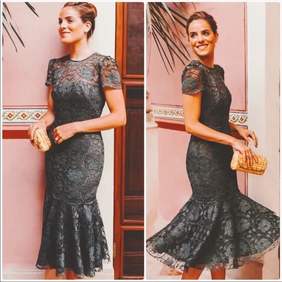 NWT’s Gal Meets Glam Women’s Eve Blue Lace Short Sleeve Ruffle Hem Dress size 8 - Picture 2 of 16